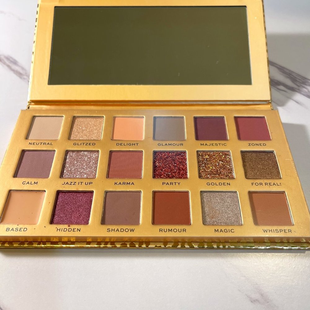 Revolution Pro - New Neutral Luxe Shadow Palette